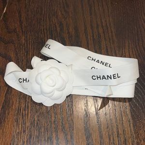 AUTHENTIC CHANEL WHITE RIBBON WITH LOGO AND CAMELLIA FLOWER. 94”
